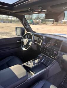 รถยนต์ Lexus GX 550 Overtrail+ Turbo SUV ปี 2024-2025 มือสอง เกียร์อัตโนมัติ 6 สปีด เบาะหนัง หลังคาพาโนรามา กล้องมองหลัง 360 องศา - Product Image 3