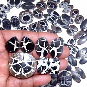 คู่โสเภณีสีดำอัญมณีควอตซ์ธรรมชาติแบบหลวมสำหรับทำเครื่องประดับ - Product Image 1