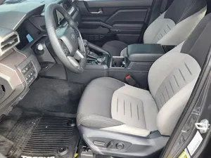 TOYOTA TACOMA TRD OFF ROAD 2024 USADO (LHD/RHD) - Product Image 2