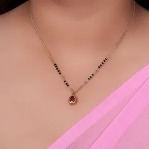 Collar con Colgante de Granate en Forma de Lágrima con Baño de Oro de Moda, Cadena de Eslabones, Joyería Religiosa para Mujer, Regalo para Fiestas, con Perla como Piedra Principal - Product Image 1