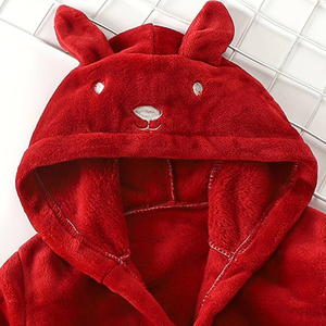 Serviette de bain de haute qualité pour bébé douce et chaude parfaite pour l'hiver et la détente à la maison - Product Image 4