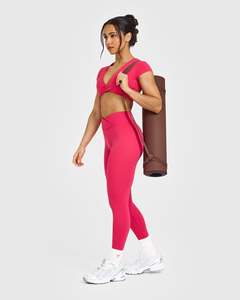 เสื้อครอปเบอร์รี่บลูมของผู้หญิงเสื้อครอปแบบรวมแขนสั้นผ้าโพลีเอสเตอร์เนื้อนุ่มยืดหยุ่นเสื้อครอปฟิตเนสสำหรับผู้หญิง - Product Image 5