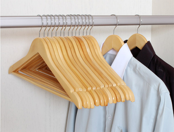 เสื้อโค้ทมันเงา