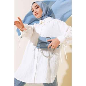 Blusa y camisa elegante de encaje con puños crudos para mujer - Product Image 1