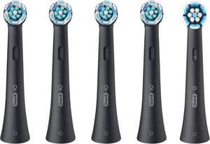Cabezales de repuesto Oral-B IO Ultimate Clean para niños, paquete de 5, 4 para uso en hoteles y hogares, 1 para encías sensibles, color negro - Product Image 4