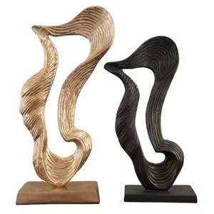 Sculpture de table en métal doré et noir, design moderne, centre de table de luxe, décoration d'intérieur élégante, affichage contemporain - Product Image 1