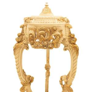 Columna Decorativa de Madera Tallada a Mano, Pedestal Ornamentado de Lujo - Product Image 3