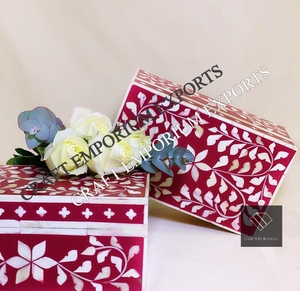 Bandeja redonda hecha a mano con incrustaciones de hueso natural y madre de perla con pastas de chipset perfectas para regalos de Ramadán y vacaciones - Product Image 1