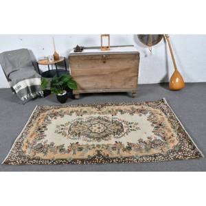 Tapis en laine turque vintage de 3.7x6,7 pieds, tissage plat design patchwork beige et marron avec support en latex pour décorations de salon - Product Image 1