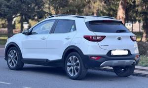 KIA Stonic 2019 Usado, Seminuevo - Product Image 3
