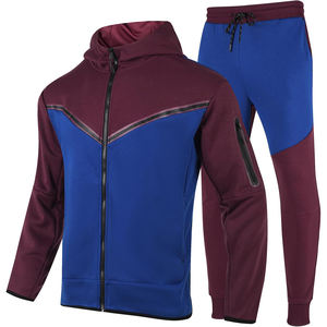 Chándal Deportivo para Hombre con Talla Ajustable, Diseños Totalmente Personalizados, Última Tendencia, Mejor Material Transpirable, Chándal para Hombre con Calidad Premium - Product Image 1