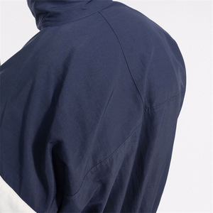 Chaqueta de nailon deportiva para correr con bordado de chenilla y logotipo personalizado OEM, chaqueta de nailon cortavientos con logotipo con paneles para hombre 2025 - Product Image 3