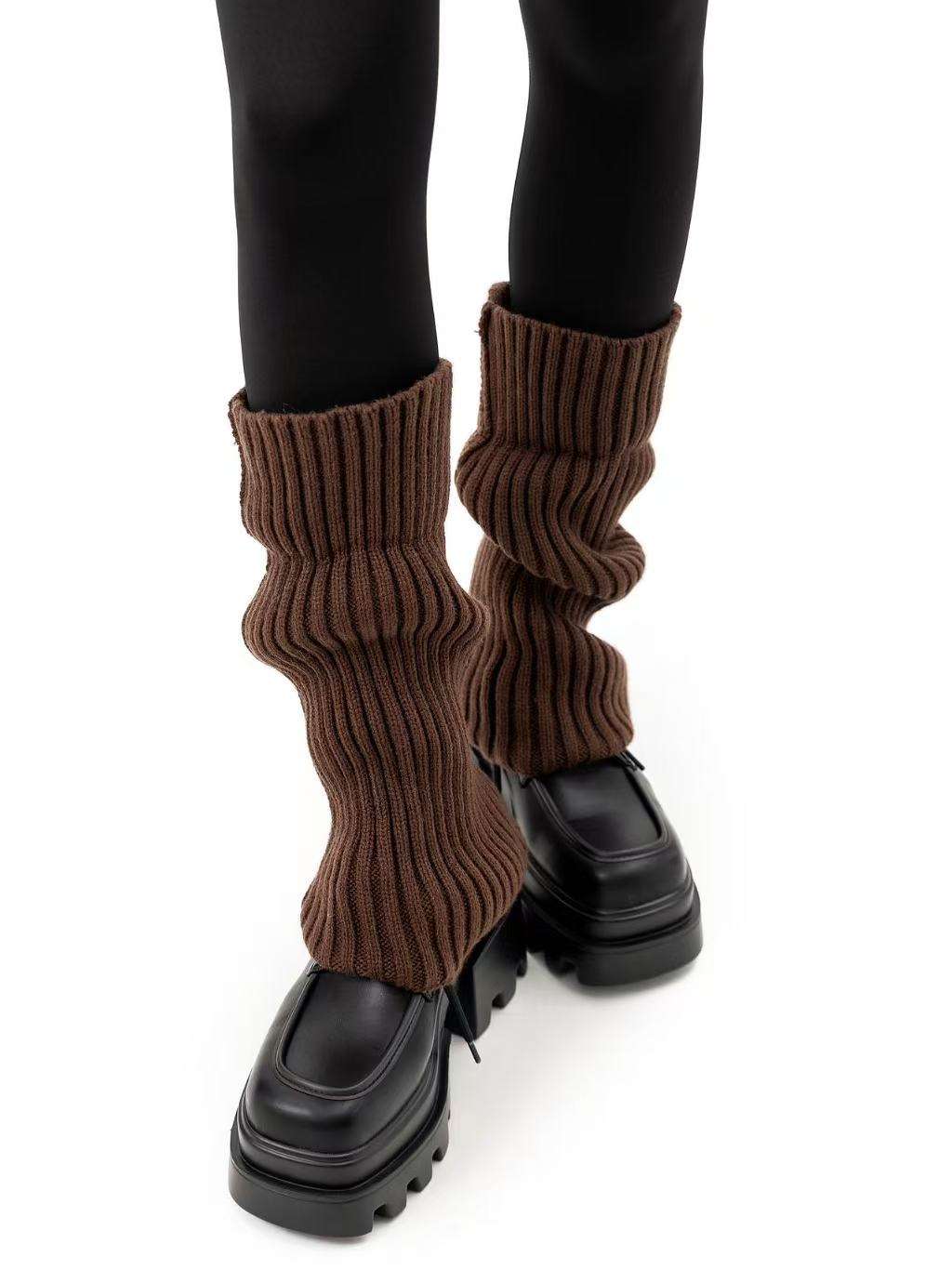 สีน้ำตาล