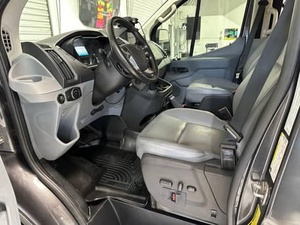 รถฟอร์ดทรานซิท 150 สปอร์ตโมบาย 4x4 ปี 2017 ได้รับการรับรองว่าสะอาด - Product Image 4