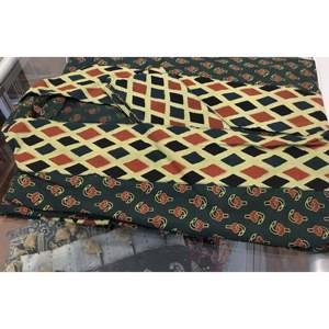 Kimono de Tela Popelina Wild Marigold, Elegante Bata de Estilo Japonés - Product Image 1