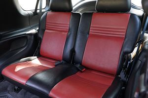 Gran Oferta: Isuzu VehiCrosS Usado de 1999 - Product Image 4