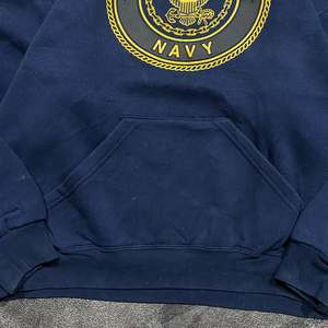 เสื้อฮู้ดพิมพ์ลาย DTG โอเวอร์ไซส์สำหรับผู้ชายเสื้อมีฮู้ดลายเทอร์รี่แบบฉีก - Product Image 2