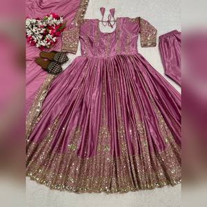 Prix d'usine, salwar kameez de style anarkali, 2 pièces en coton, artisanat à l'aiguille, ensemble de 3 pièces pour la fourniture de catalogues et la boutique, finition haut de gamme - Product Image 5