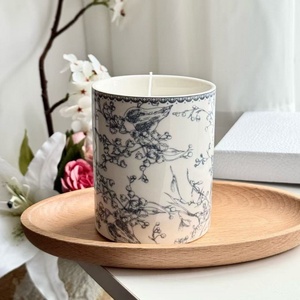 Luxurious Colored Bellflower Ceramic Romantic Fruity Soy Wax Handmade Non-Toxic <b>Candle</b> for Valentine's Day Christmas Party <b>Gift</b> - Product Image 5