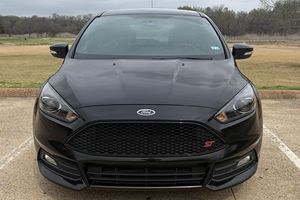 Ford Focus ST 2016 Usado, Sin Reserva, 54000 Millas, 1 Dueño, Transmisión Manual de 6 Velocidades, Paquete ST3, Propiedad de Texas - Product Image 2