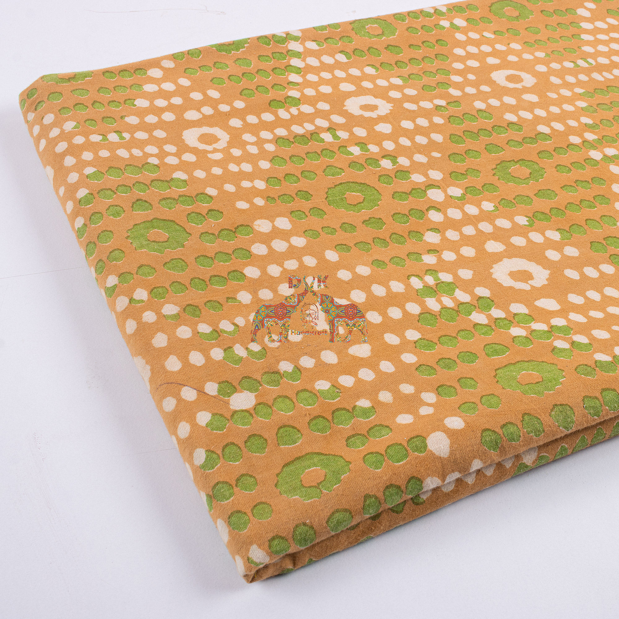 สีเขียวอ่อน