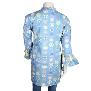 เสื้อพิมพ์ลายผู้หญิง Chase Value สีฟ้า ไซส์ M ผ้าคอตตอนผสม - Product Image 4
