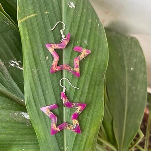 Boucles d'oreilles en résine de haute qualité, très vendues, avec perle MOP, cadeau pour filles et femmes, artisanat Javed - Product Image 4