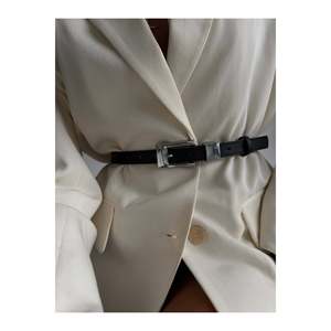 <span class=keywords><strong>Cintura</strong></span> da <span class=keywords><strong>donna</strong></span> Buckle <span class=keywords><strong>Bridge</strong></span>, <span class=keywords><strong>cintura</strong></span> per pantaloni, <span class=keywords><strong>cintura</strong></span> per giacca, <span class=keywords><strong>cintura</strong></span> per vestito, <span class=keywords><strong>cintura</strong></span> per camicia - Nero-Argento - Product Image 3