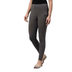 Vente en gros Logo personnalisé collants sans couture peau ajustés leggings vêtements de sport Fitness Yoga pantalon taille haute collants leggings pour femmes - Product Image 1
