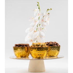 Design attrayant en métal décoratif chocolat Dessert bol de service à la main martelé bol écologique moderne pour une utilisation de mariage - Product Image 2