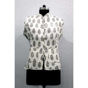 Women's Lightweight Reversible Quilted Cotton <b>Jacket</b> <b>White</b> with Printed Fashion Wear for Spring - Product Image 1