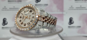 Reloj de pulsera de acero inoxidable hecho a mano con VVS Moissanite Diamond Quartz Reloj de moda para hombre Iced Out - Product Image 3