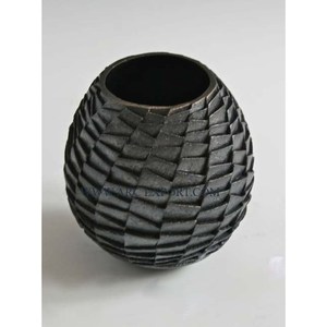 Vases et Pots à Fleurs Décoratifs de Luxe pour Salon de Maison Design de Qualité Exclusive Vase en Aluminium et Métal Noir au Prix le Plus Bas - Product Image 4