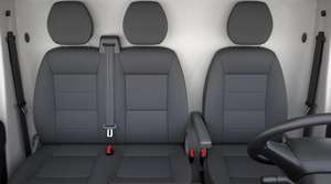 Achetez une voiture du Japon, automatique, toutes options, fourgonnette de fret à toit moyen, taille L2H2, parmi les plus vendues, au prix d'usine - Product Image 6