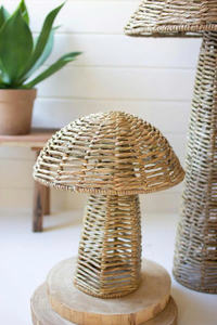 Ensemble de décoration en forme de champignon, style féerique, décoration de table et d'étagère, fabriqué en paille de mer, par un fabricant et fournisseur vietnamien - Product Image 2