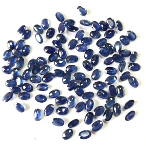Pierre à facettes en vrac de saphir bleu ovale naturel de 4x6mm pour la fabrication de bijoux pierre de saphir bleu naturel de bonne qualité prix de gros - Product Image 5