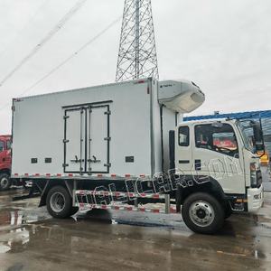 <span class=keywords><strong>Camion</strong></span> Frigorifero Mobile Sino Howo da 5 Tonnellate 4x2 Piccolo <span class=keywords><strong>Camion</strong></span> Congelatore per Gelati in Vendita - Product Image 4