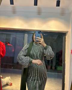 Elegante Vestido de Novia Largo hasta el Suelo de Satén Turco con Encaje Floral, Impresionantes Pedrerías, Cintura Natural, Antiarrugas y Transpirable - Product Image 6