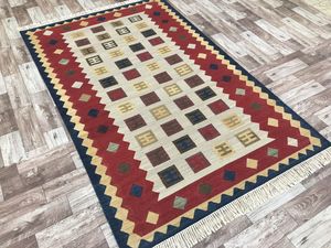 European Style Luxurious Wool Silk Hand Tufted <b>Large</b> Area Carpet Custom Printed Square Prayer <b>Mat</b> for Living Room or Office Use - Product Image 5