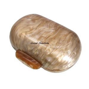 Pochette de soirée en résine de marbre de paillettes marron pour femmes à la mode Technique de coulée épaule bandoulière HandbagCrafted avec Style - Product Image 4