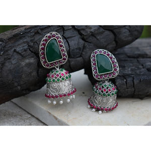 Grandes boucles d'oreilles jhumka en forme de pierre en laiton imitation argent, artisanales, traditionnelles, pour filles et femmes - Product Image 1