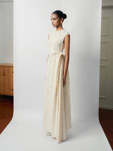 Robes de mode de luxe drapées sur le côté pour femmes robe mi-longue drapée en dentelle Nella Emb tissu de bonne qualité ensemble de deux pièces vêtements pour femmes - Product Image 4