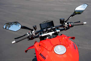 Venta genuina de motocicletas Streetfighter V4 S Motorsport 2026 disponibles para la venta y listas para exportar - Product Image 2