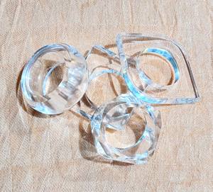 Anneaux de serviette en acrylique transparent de qualité supérieure, design minimaliste écologique, élégants et semi-transparents pour restaurants et usage quotidien - Product Image 3