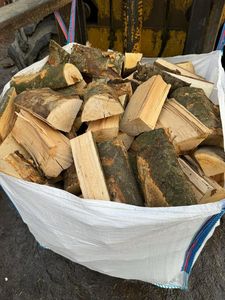 Leña de Roble Seca al Horno de Súper Calidad, Leña Seca al Horno en Sacos, Leña de Roble en Venta a Precios Económicos, Súper Calidad - Product Image 4