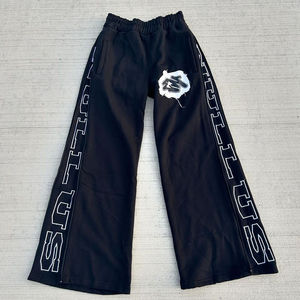 Pantalones de chándal holgados de pierna ancha personalizados para hombre, cortavientos de nailon con cremallera lateral, patrón apilado, estampado acampanado, estilo informal - Product Image 3