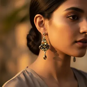 Boucles d'oreilles pendantes en or rose et perles de zircon pour femme, idéales pour les mariages et les fêtes – Nouveauté - Product Image 3