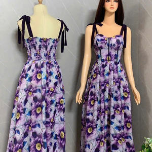 Robe longue d'été élégante pour femmes à manches courtes parfaitement alliant élégance, confort, décontracté et formel pour divers événements Maxi - Product Image 1