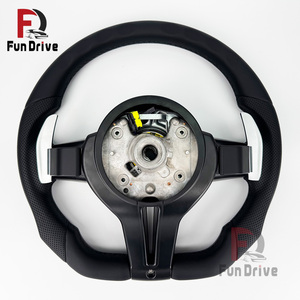 Volante Sportivo M Personalizzato per BMW Serie F con Paddle del Cambio per X1 X2 X3 X4 X5 X6 F48 F49 F39 F25 F26 F15 F16 F20 F21 F40 <span class=keywords><strong>F52</strong></span> - Product Image 2