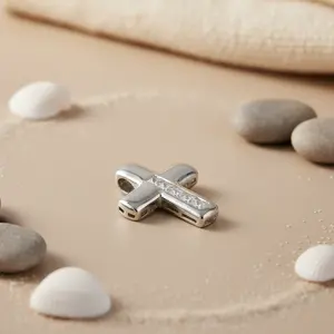 จี้เงินรูปกางเขนสำหรับผู้หญิง ประดับด้วยคริสตัลคิวบิกเซอร์โคเนีย ของขวัญเครื่องประดับคริสตัลสุดหรูสำหรับทุกโอกาส - Product Image 3